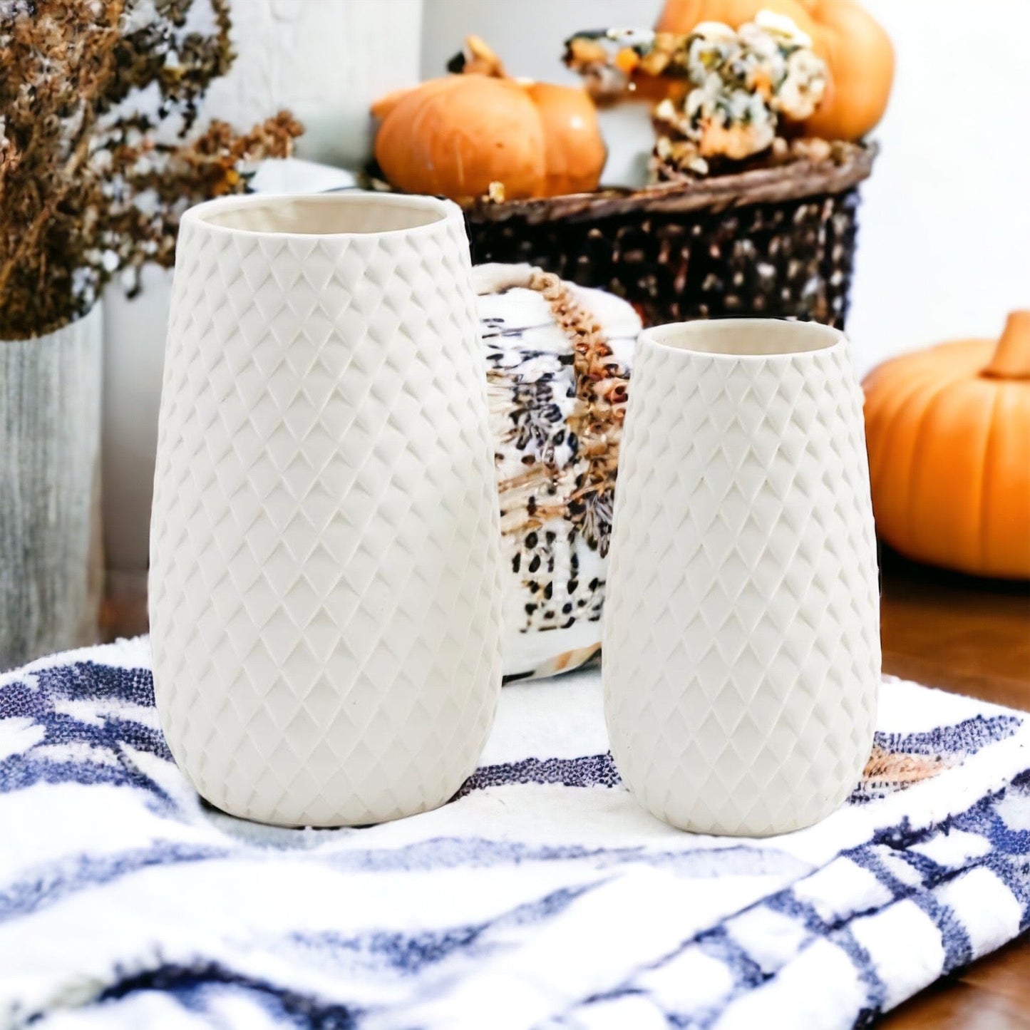 Diamond Weave White Vase – Modern Decorative Vase in Dolomite